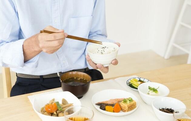日常健康飲食中，葷素食如何搭配？